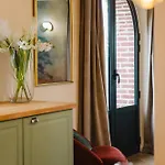 Maison Victoria * Кабур