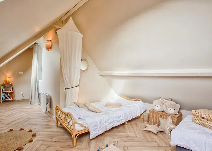 Maison Victoria 펜션 꺄부흐